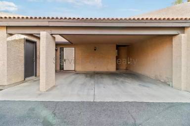 Main picture of 3033 N 37th St