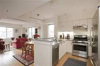 Main picture of 369 Franklin St - 201