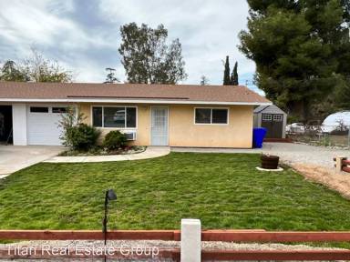Main picture of 35375 Schad Ln