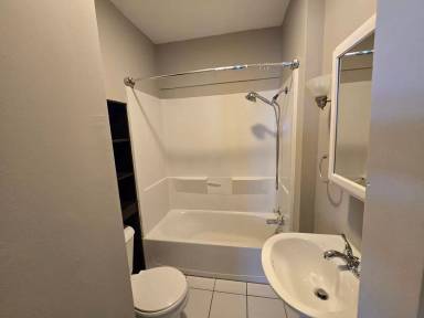 Main picture of 1136 E Central Park Ave