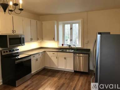 Main picture of 743 Durham Rd