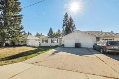 Main picture of 1309 Larch St