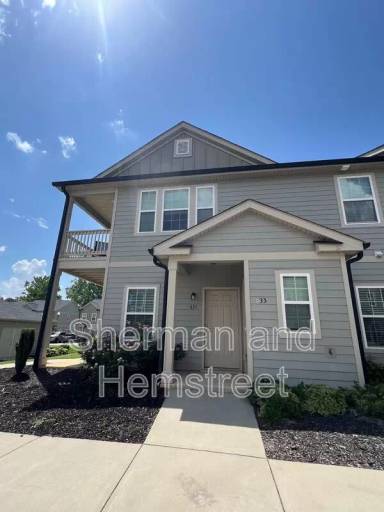 Main picture of 631 Dobhill Ln