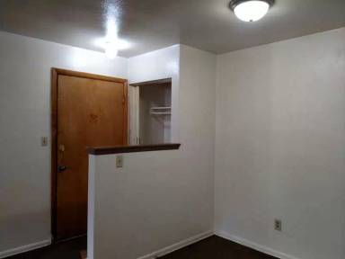 Main picture of 1863-1891 7th St E Apartments