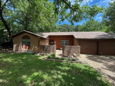 Main picture of 9601 Brookwood Cir