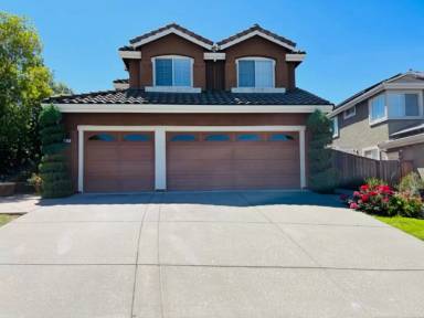 Main picture of 245 Jasmine Way