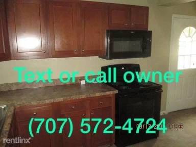 Main picture of 5016 Dimson Dr N