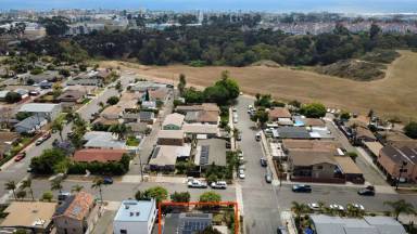 Main picture of 816 Santa Barbara St