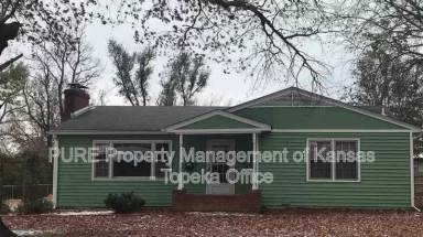 Main picture of 3520 SW Brendan Ave
