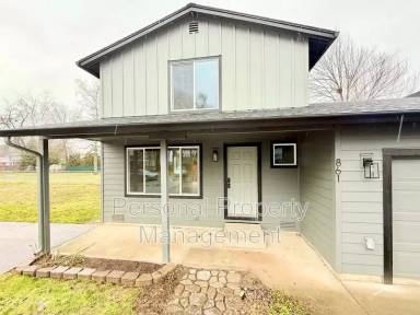Main picture of 861 14th St