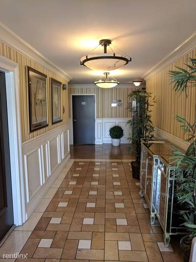 Main picture of 8560 W Olympic Blvd