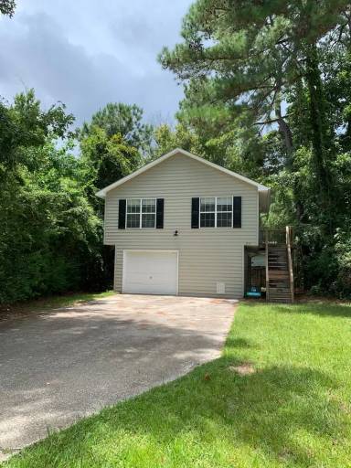 Main picture of 2114 Wisteria Dr