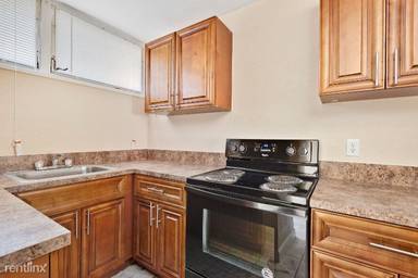 Main picture of Cocoa Hilltop Apartments