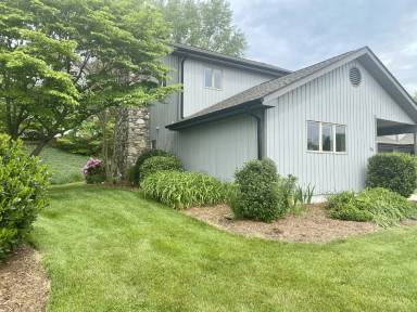 Main picture of 132 Kyfields