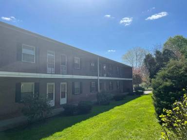 Main picture of 1757 S Arlington St