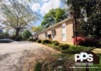 Main picture of 615 Boulevard SE