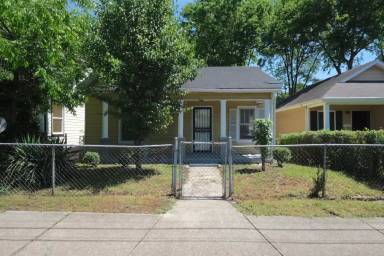 Main picture of 924 Morrison St
