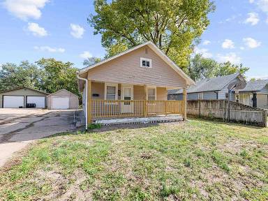 Main picture of 805 Sheridan St