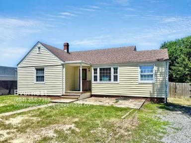 Main picture of 2104 Hampstead Ave