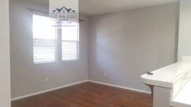 Main picture of 2703 Apricot Ct