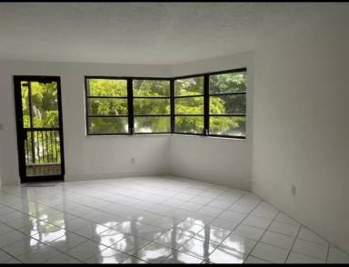 Main picture of 20860 San Simeon Way