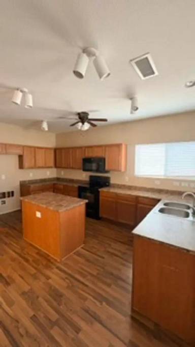 Main picture of 6434 W Hackamore Dr