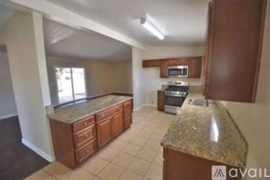 Main picture of 11201 Arminta St