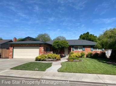 Main picture of 3724 Marigold Ln