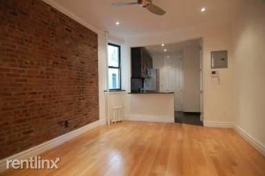 Main picture of 380 E 10th St