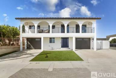 Main picture of 552 13th St