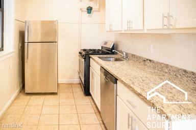 Main picture of 512-20 W Cornelia Ave