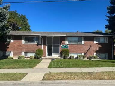 Main picture of 1731 E Holladay Blvd