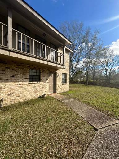 Main picture of 14020 Tiger Bend Rd