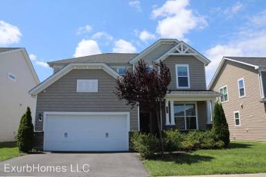 Main picture of 8224 Meadowood Dr