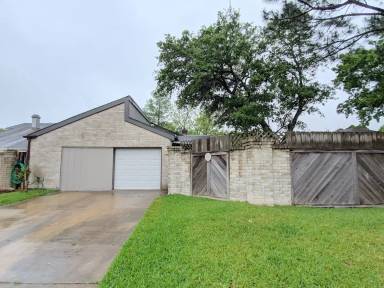 Main picture of 7018 Marisol Dr