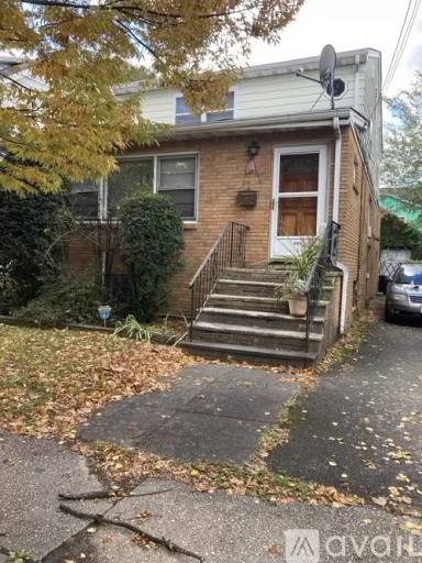 Main picture of 253 N 15th St
