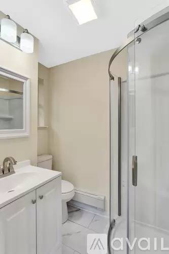 Main picture of 5561 Pocusset St