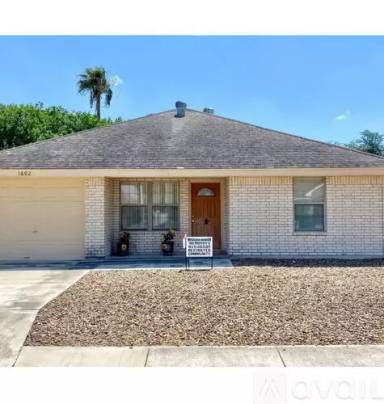 Main picture of 1602 Lakeside Dr