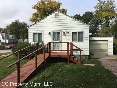 Main picture of 1124 Fairview St