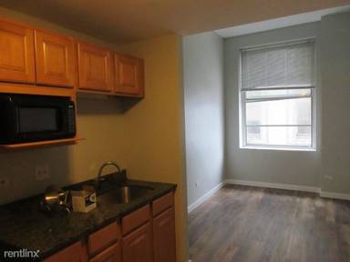 Main picture of Pittsfield Apartments