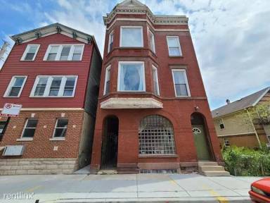 Main picture of 745 N Noble St