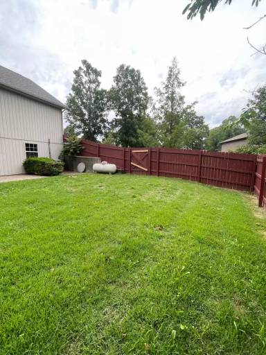Main picture of 20454 Lynwood Rd