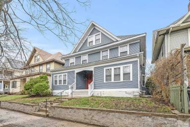 Main picture of 865 867 Hague Ave