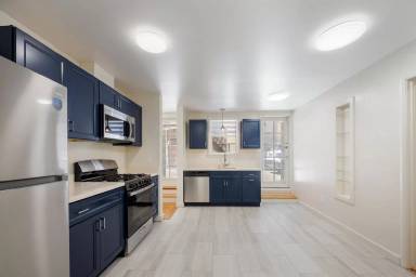 Main picture of 243 Orange St