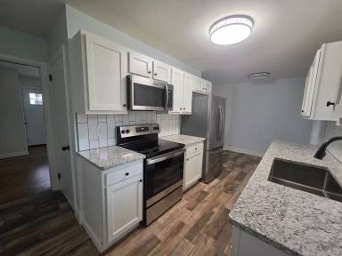 Main picture of 436 Fairchild Ave