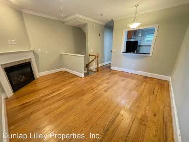 Main picture of 400 W Rosemary St