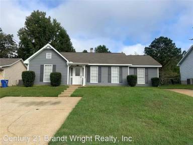 Main picture of 406 Greg St