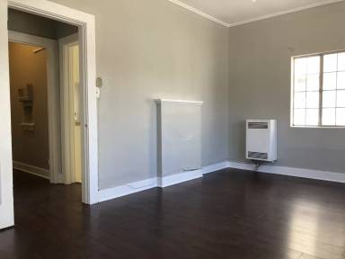 Main picture of 538 N Alexandria Ave