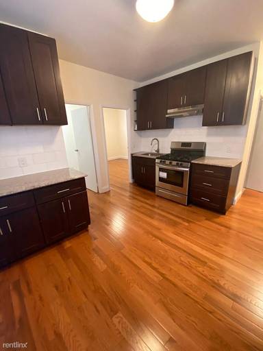 Main picture of 6819 75th St