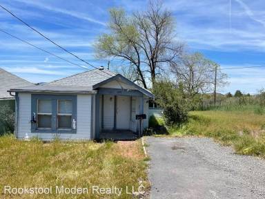 Main picture of 315 Grant St